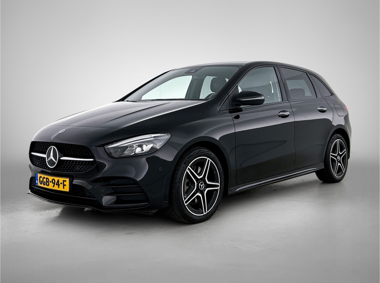 Mercedes-Benz B-klasse - 250 e AMG Line Night pakket | Trekhaak | Achteruitrijcamera Inclusief 24 maanden MB Certif - AutoWereld.nl