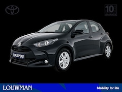 Toyota Yaris - 1.5 Hybrid 115 Active | Direct leverbaar | Metaallak | Camera | Inruilpremie |