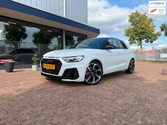 Audi A1 Sportback - 35 TFSI | 3x S-Line | CarPlay | Keyless