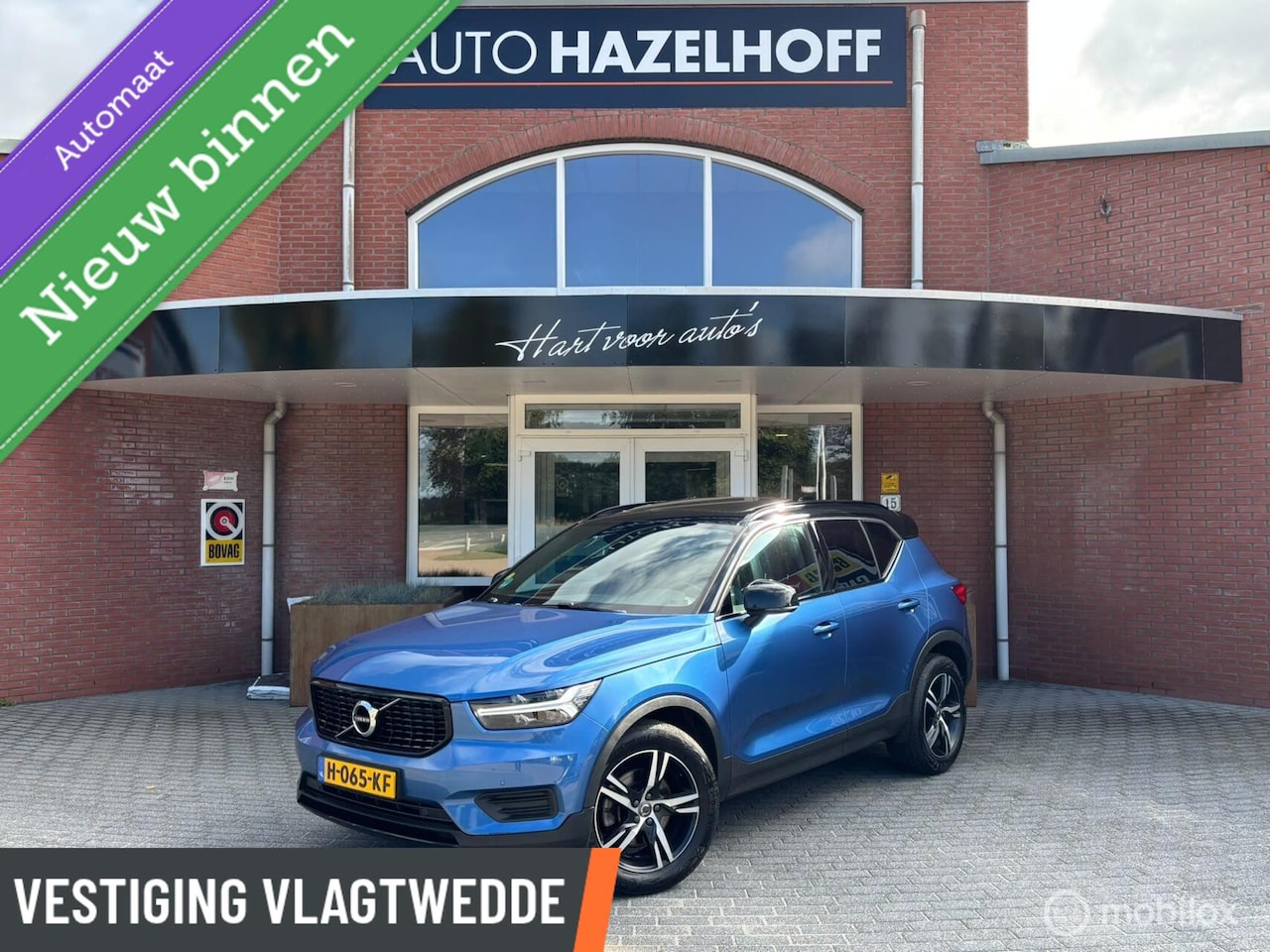 Volvo XC40 - 2.0 D4 AWD R-Design | Automaat | Schuif/kanteldak | Uitklapbare Trekhaak met 2100Kg trekge - AutoWereld.nl