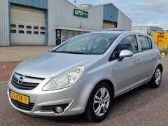Opel Corsa - 1.2-16V Enjoy AUTOMAAT PANO TREKHAAK 2 X SLEUTELS