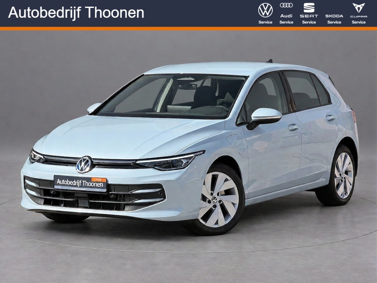 Volkswagen Golf - 1.5 eHybrid Life Edition | keyless | camera | dodehoek | - AutoWereld.nl