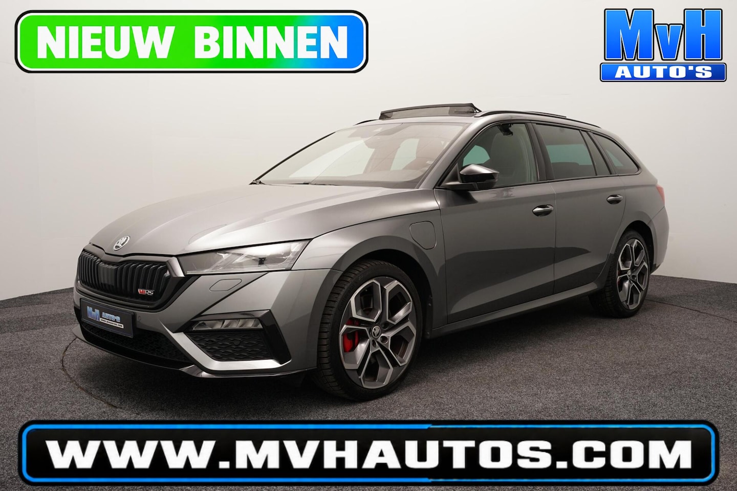Skoda Octavia Combi - 1.4 TSI RS PHEV Business|PANO|SOH.95% - AutoWereld.nl