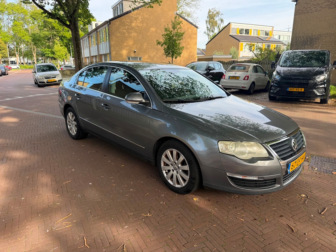 Volkswagen Passat - Airco / 192.000 nap / koopje - AutoWereld.nl