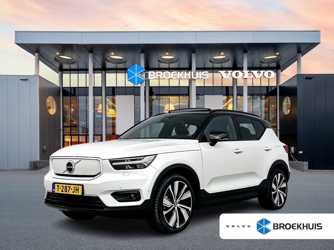 Volvo XC40 - Recharge Pro 70kWh | 20" Allseason | Trekhaak | Leder/Nubuck | Panoramadak | 360 Camera | - AutoWereld.nl