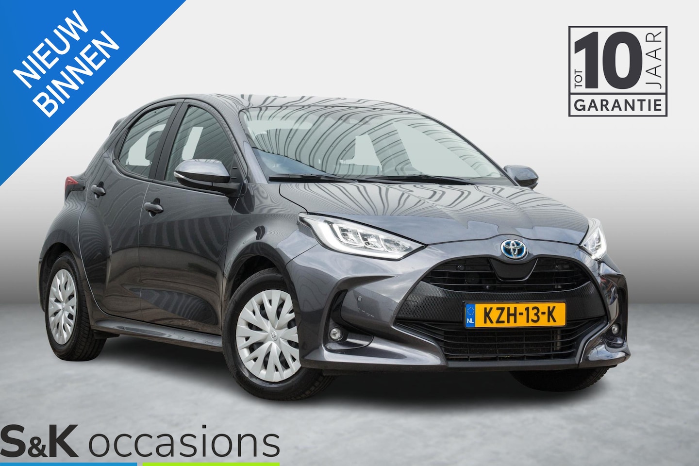 Toyota Yaris - 1.5 Hybrid 10j Garantie NAVI BSM PDC - AutoWereld.nl