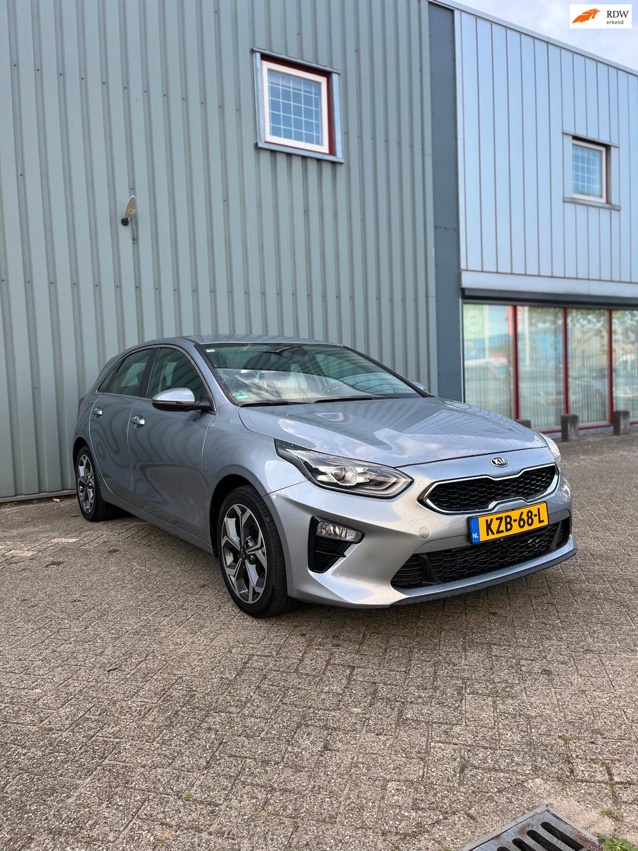 Kia Cee'd - CEED 1.4 T-GDi ExecutiveLine - AutoWereld.nl