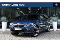 BMW iX3 - High Executive M Sport / Sportstoelen / Comfort Access / Laserlight / Head-Up / Harman Kar