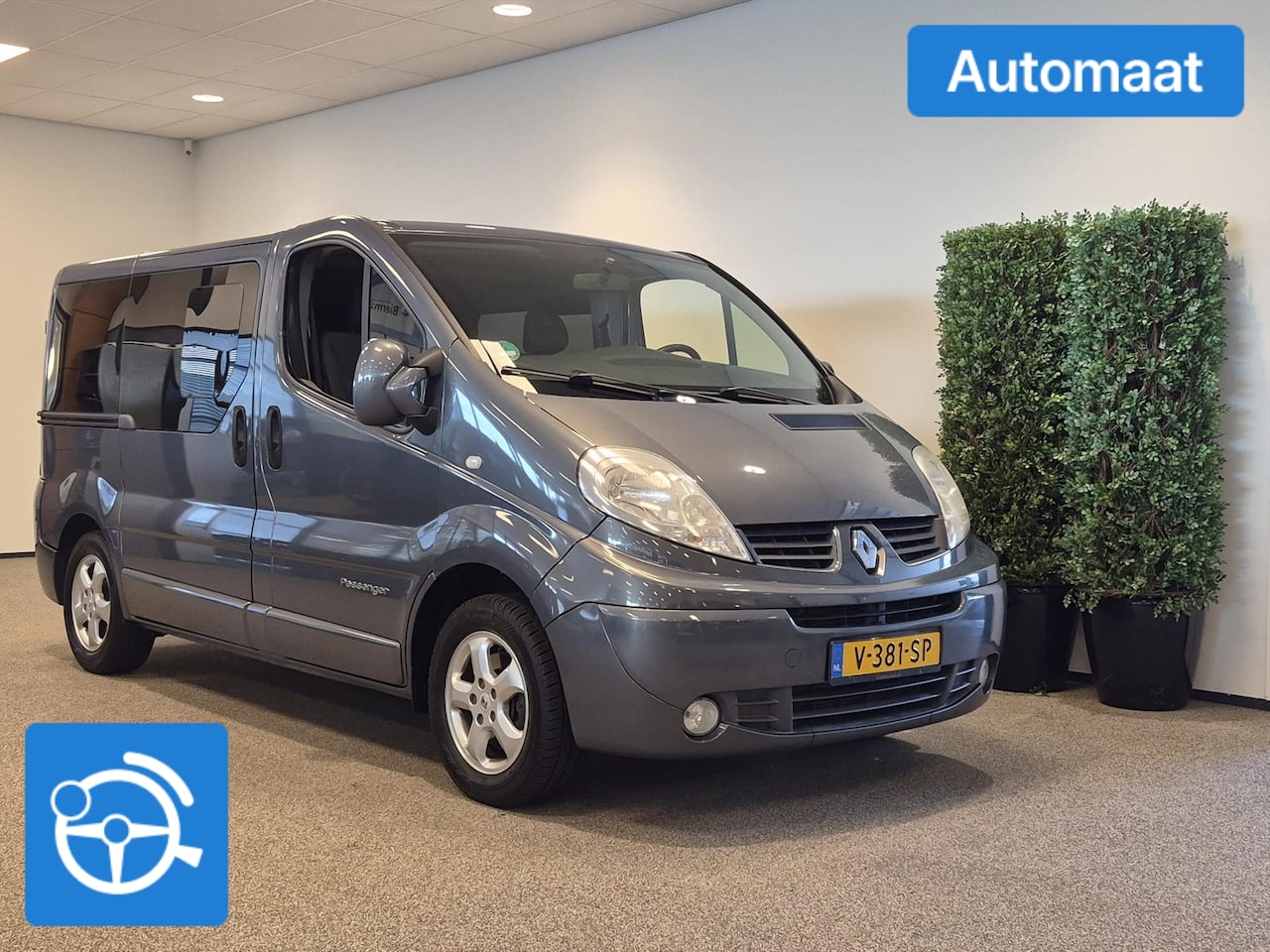 Renault Trafic - L1H1 Rolstoelbus Automaat Zelfrijder - AutoWereld.nl