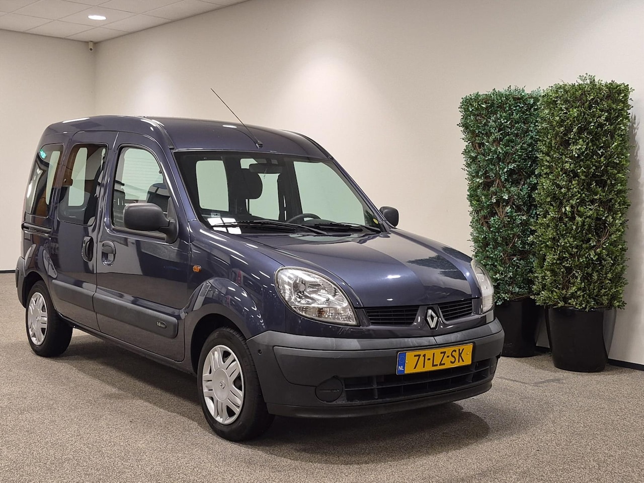 Renault Kangoo - Rolstoelauto - AutoWereld.nl