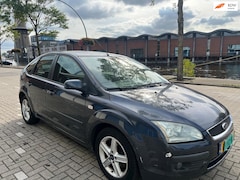 Ford Focus - 1.6-16V Titanium