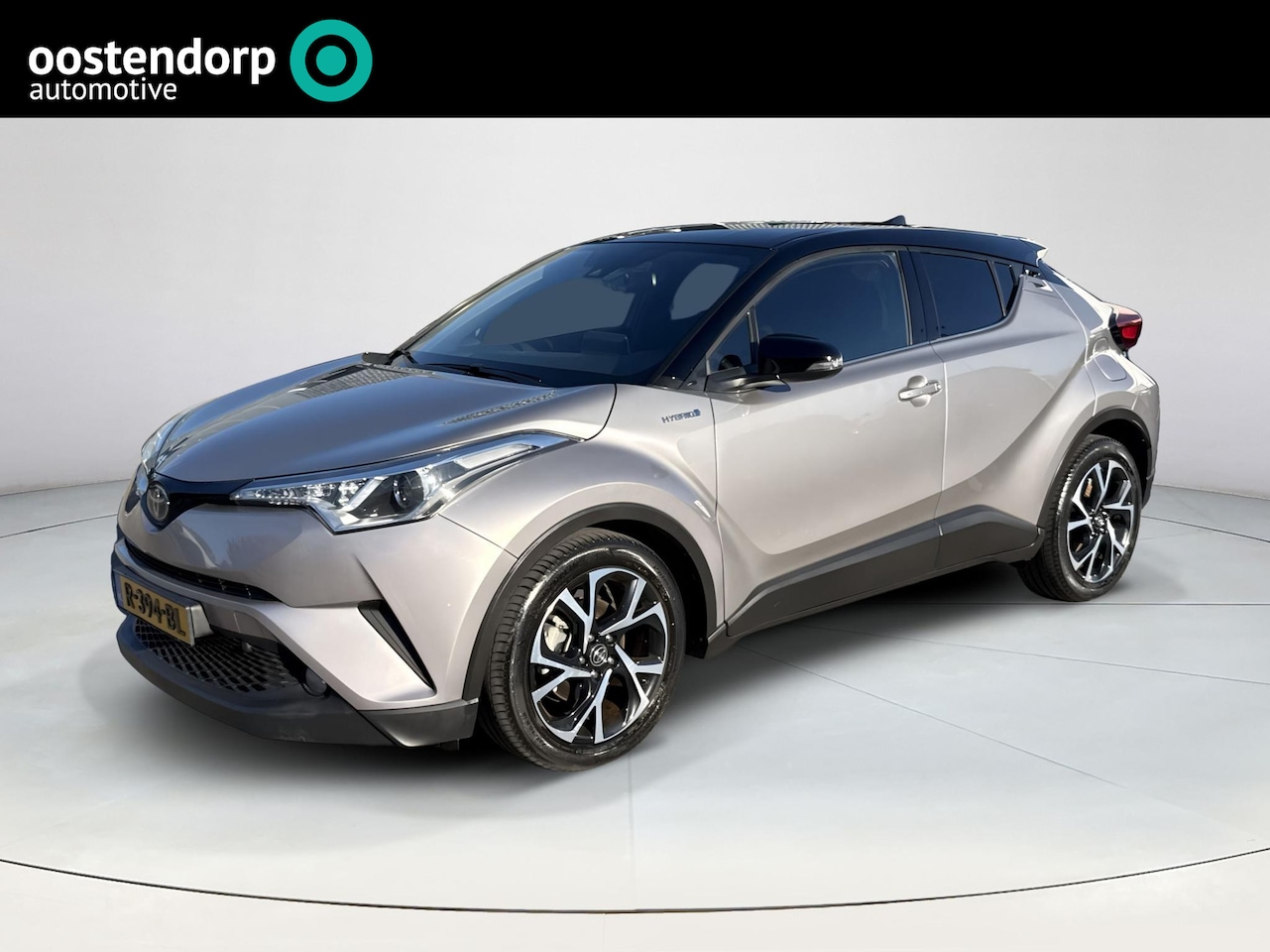 Toyota C-HR - 1.8 Hybrid Dynamic | Navigatie | Trekhaak | Camera | - AutoWereld.nl