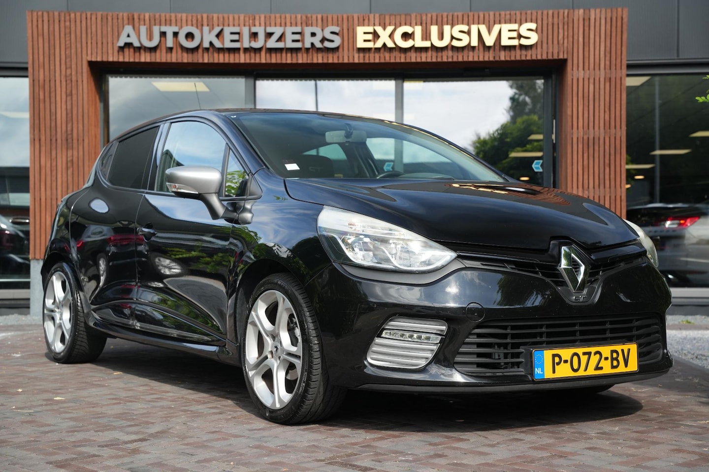 Renault Clio - 1.2 16V GT Line Cruise Control Airco Groot Scherm 17''LM - AutoWereld.nl