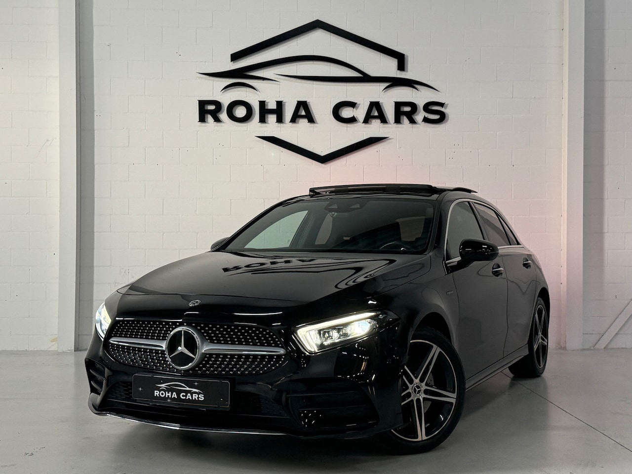 Mercedes-Benz A-klasse - 250 e Premium Plus AMG-Line*BOMVOL* - AutoWereld.nl