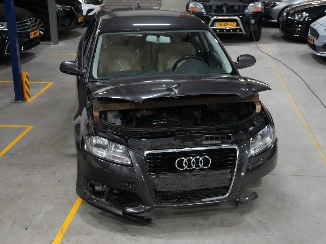Audi A3 Sportback - 1.4 TFSI Ambition Pro Line Business 1.4 TFSI Ambition Pro Line Business Leer - AutoWereld.nl