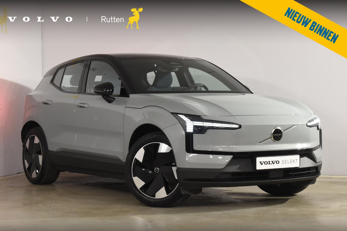 Volvo EX30 - Single Motor Extended Range Plus 69 kWh / Adaptive Cruise Control / Harman Kardon / Stoelv - AutoWereld.nl