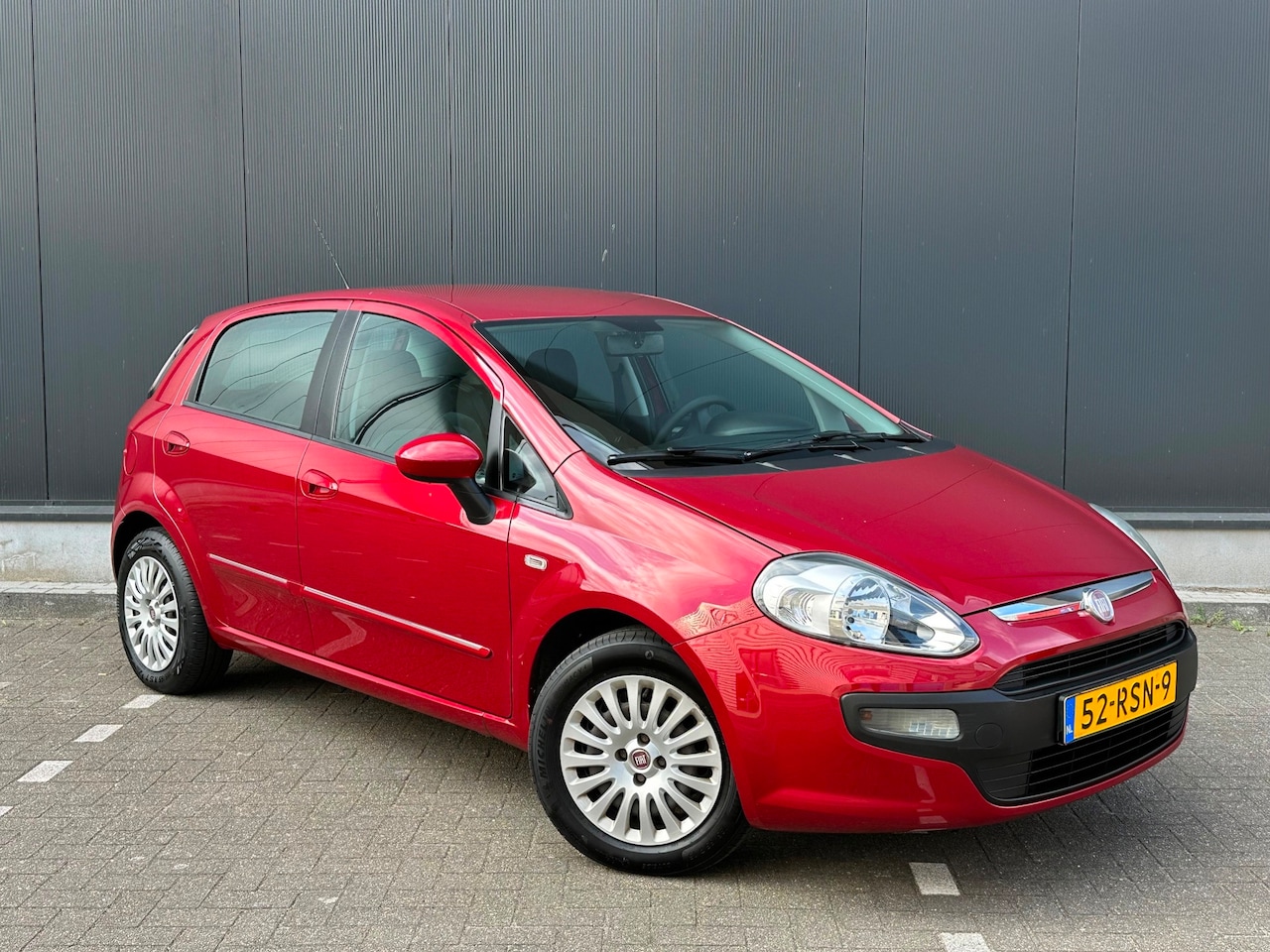 Fiat Punto Evo - 1.2 Dynamic* 1 Eigenaar* Airco* N.A.P.!! - AutoWereld.nl