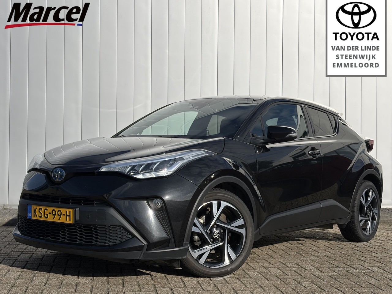 Toyota C-HR - 1.8 Hybrid Style Parkeer en Dodehoek Sensoren Stoel Stuur verwamd - AutoWereld.nl