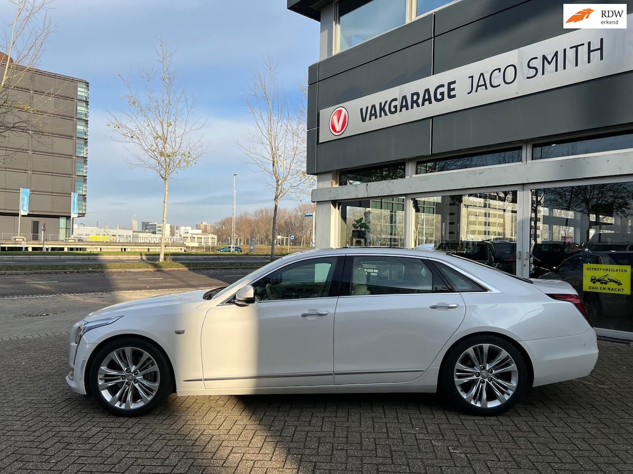 Cadillac CT6 - 3.0 V6 AWD Platinum 3.0 V6 AWD Platinum - AutoWereld.nl