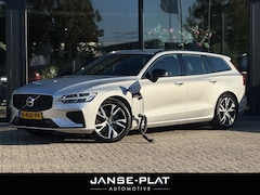 Volvo V60 - 2.0 T6 Recharge AWD R-Design Wegdr.Trekhaak | Adaptive Cruise | Camera