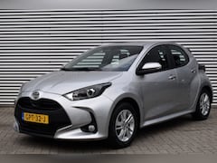 Toyota Yaris - 1.5 HYBRIDE ACTIVE / ADAP. CRUISE / P.CAMERA / APPLE/ANDROID AUTO