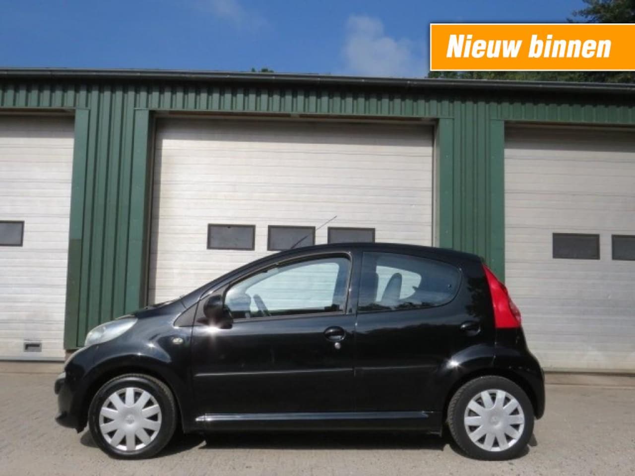 Peugeot 107 - 1.0-12V XR 1.0-12V XR - AutoWereld.nl