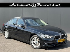 BMW 3-serie - 318i Aut. 2e eigenaar NL-auto LED Navi Cruise PDC