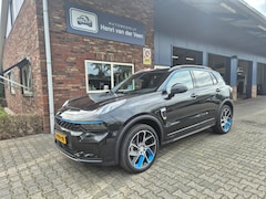 Lynk & Co 01 - 1.5, Trekhaak, Pano, 360 graden camera, Carplay, Stoelverwarming, ALL IN prijs