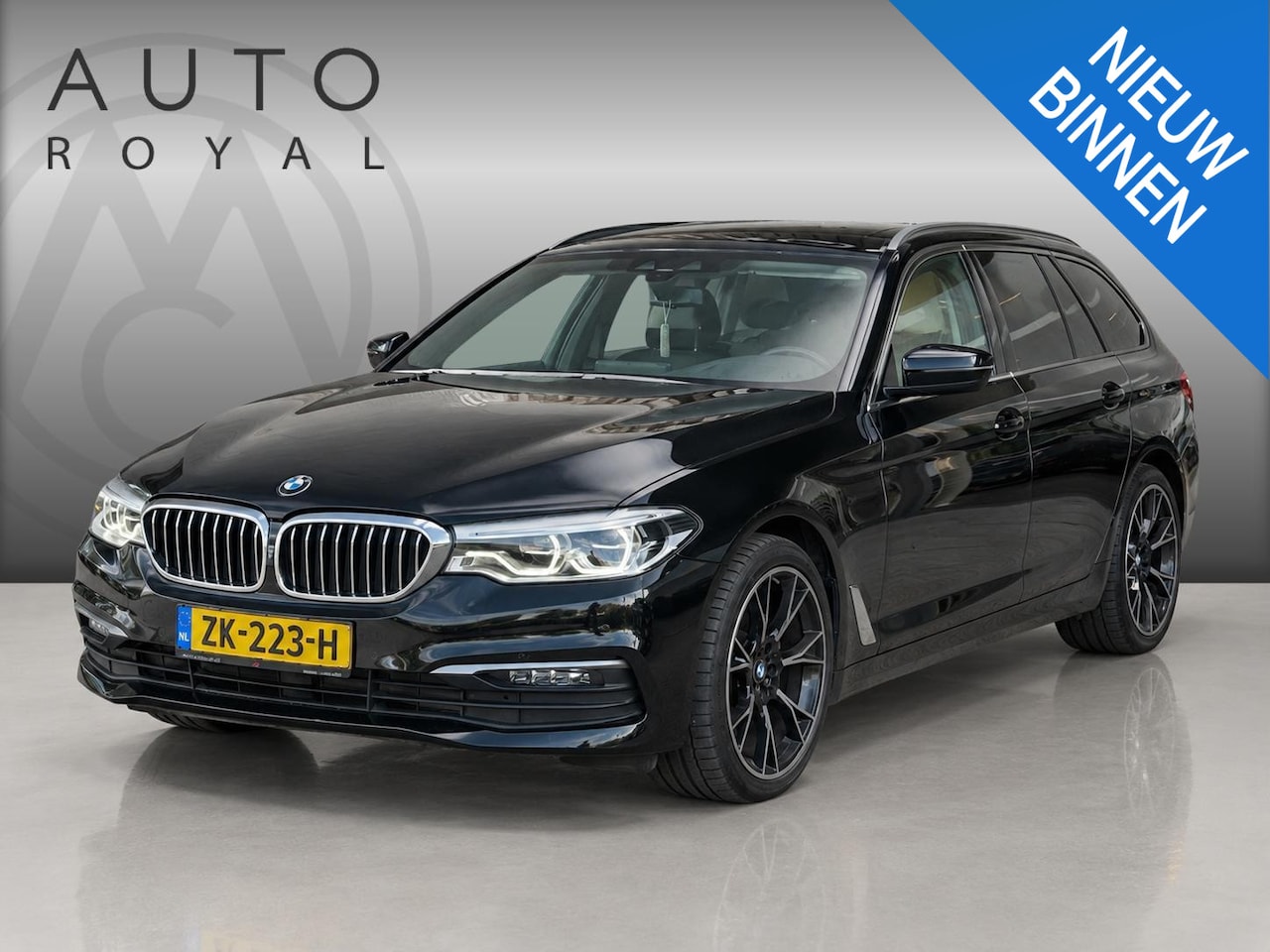 BMW 5-serie Touring - 518d High Executive Edition LED | SFEER VERLICHTING |ELEKTRISCHE ACHTERKLEP |  PARKEER SEN - AutoWereld.nl