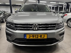 Volkswagen Tiguan Allspace - 1.5 TSI Highline Business R 7p. Navi camera leer clima xenon cruise lm-velgen trekhaak leu