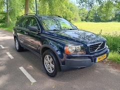 Volvo XC90 - 2.5T 210 PK Geartronic AWD | Stof/Leder | Clima | Trekhaak | Nw APK