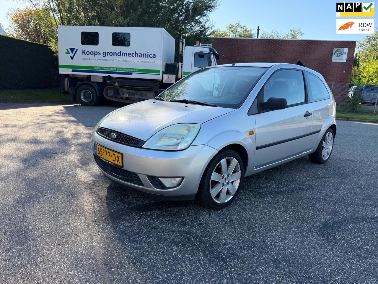Ford Fiesta - 1.3 Futura Airco APK 20-07-2027 - AutoWereld.nl