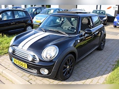 MINI Cooper - 1.6 Panoramadak Stoelverwarming Rally Verstarlers Airco LM-Velgen APK
