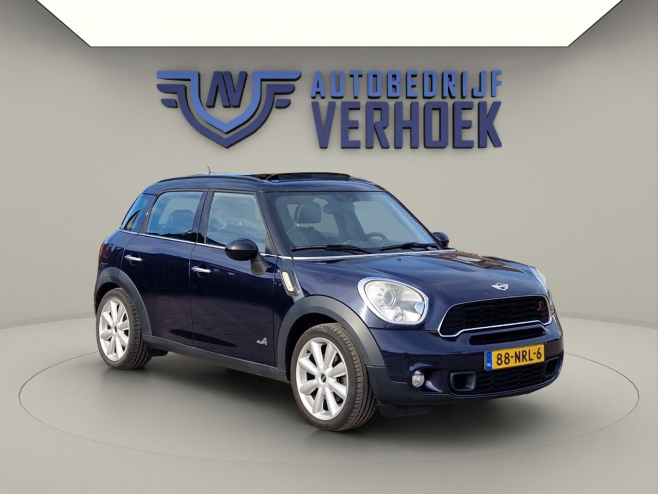 MINI Countryman - 1.6 Cooper S ALL4 Chili Panodak - NL Auto - Leer - AutoWereld.nl