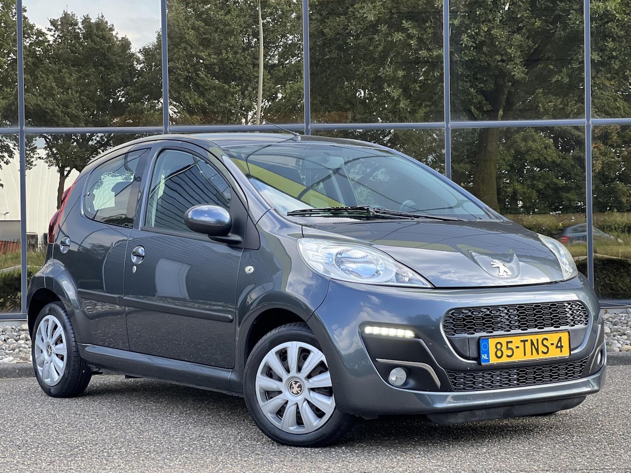 Peugeot 107 - 1.0 Facelift | 5-deurs |Nieuwe koppeling | - AutoWereld.nl