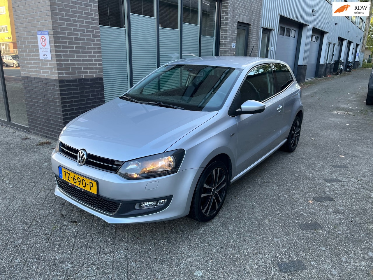 Volkswagen Polo - 1.2 TDI BlueMotion Comfortline! AIRCO! 185DK - AutoWereld.nl