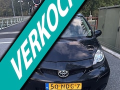 Toyota Aygo - 1.0-12V BJ2010/5DRS/AIRCO/APK 9-2027