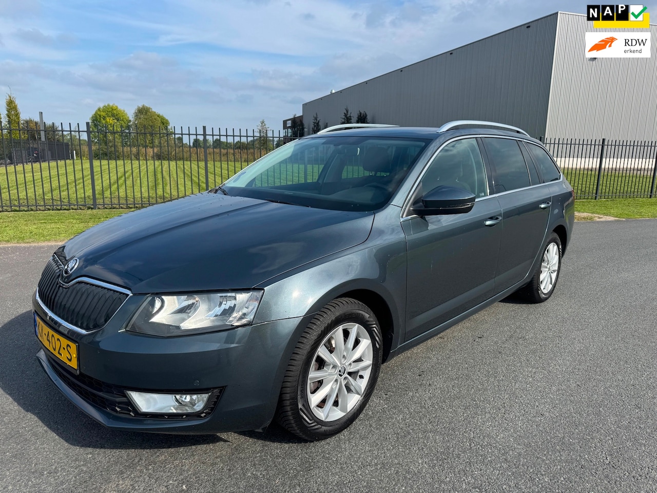 Skoda Octavia Combi - 1.0 TSI Greentech Ambition Business|AUTOMAAT|Bj 2016|Clima|Cruise|Navi|NAP|Stoelverw - AutoWereld.nl