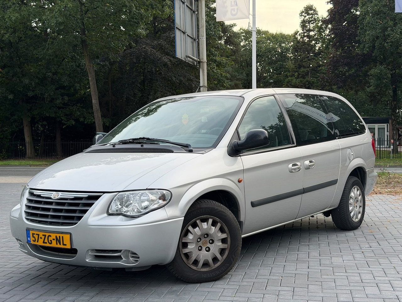 Chrysler Grand Voyager - 3.3i V6 Business Edition Automaat/Airco/Cruise/PDC/NAP - AutoWereld.nl