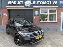 Volkswagen Tiguan - 1.5 TSI 3X R-Line Business+ Black Style Pano IQ Carplay ACC Camera