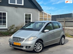 Mercedes-Benz A-klasse - 170 Classic | Automaat | Airco | El. Ramen | Trekhaak | Parkeersensoren | Onderhoudshistor