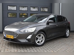 Ford Focus - 1.0 EcoBoost Titanium Business Winterpakket