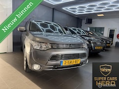 Mitsubishi Outlander - 2.0 PHEV Instyle+