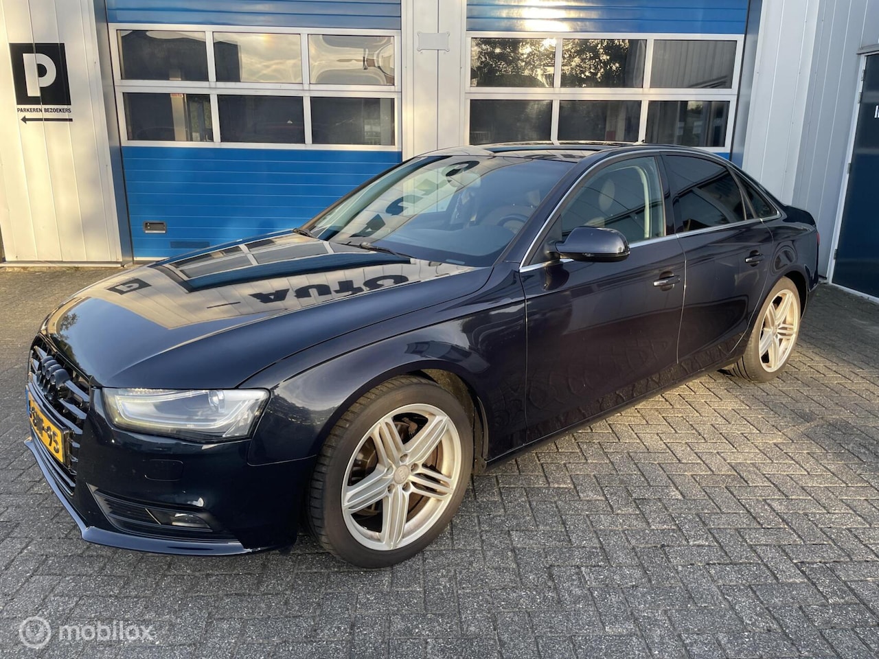 Audi A4 Limousine - 1.8 TFSIe Edition Navi-Sp.interieur-18'' - AutoWereld.nl