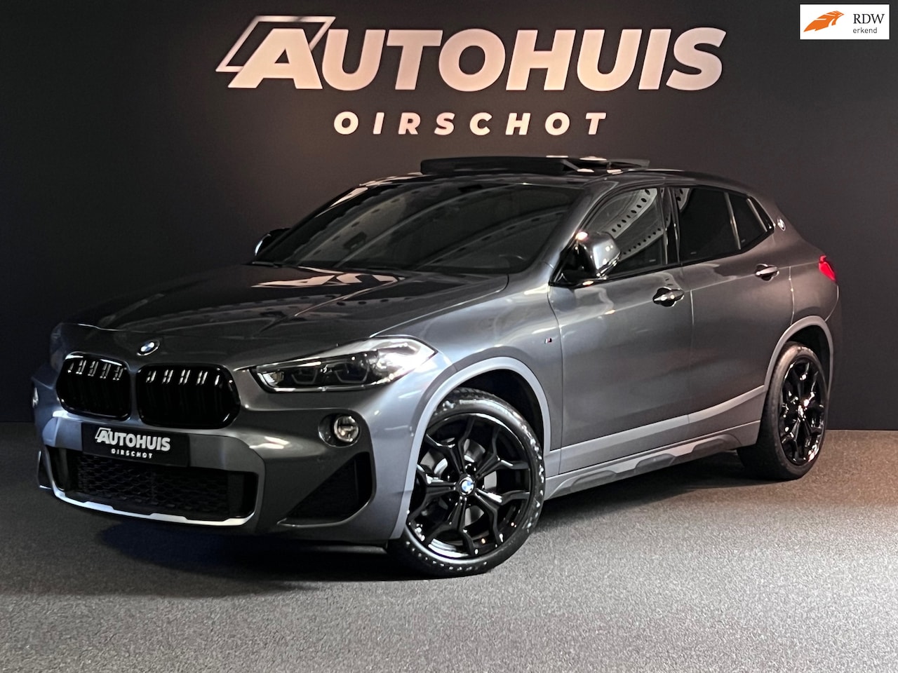 BMW X2 - SDrive20i High Executive M Edition Pano/ Memory/ Keyless/ ACC/ Carplay/ Harman Kardon/ Hea - AutoWereld.nl