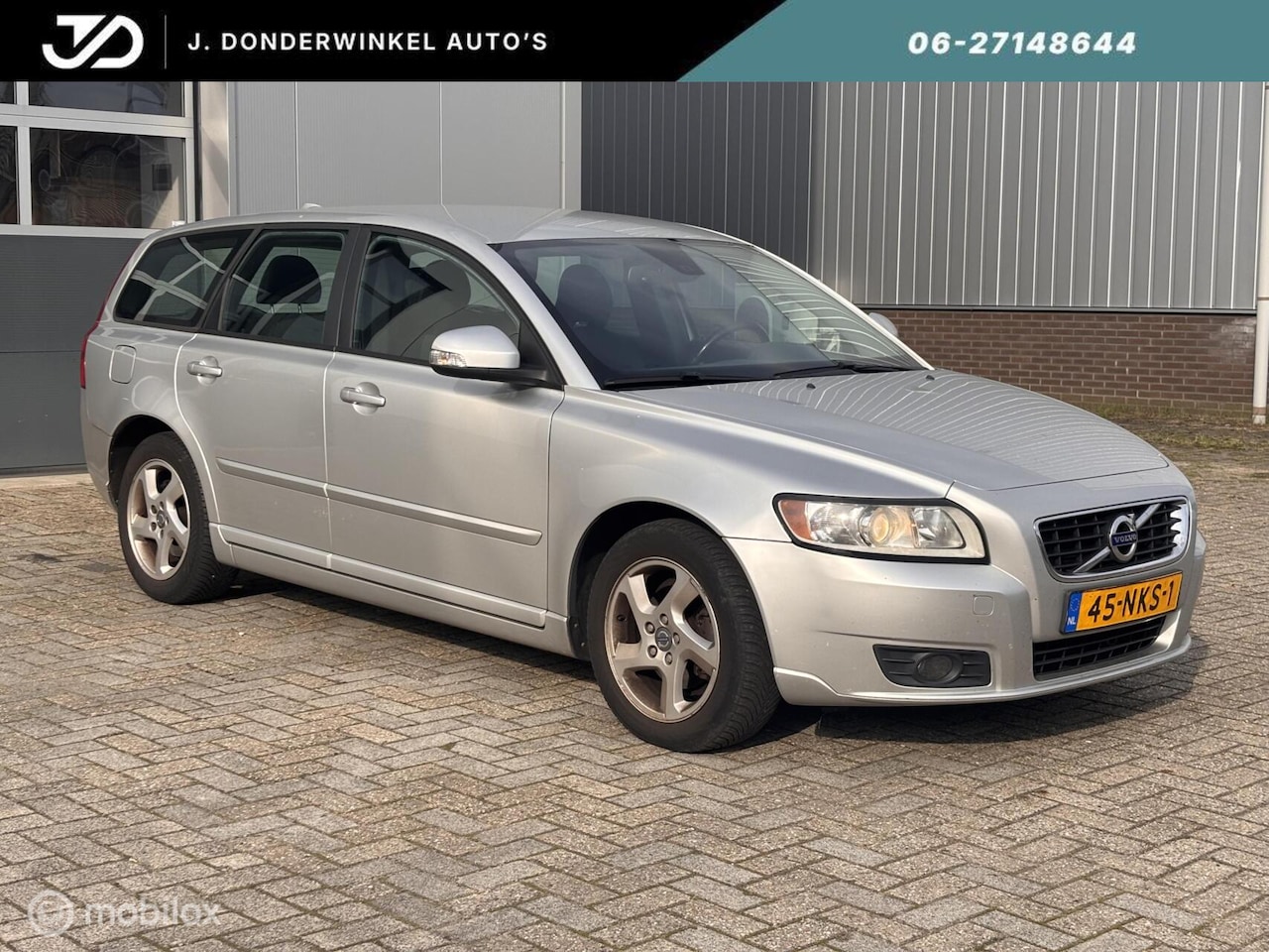 Volvo V50 - 2.0 Sport Airco Cruise nette auto - AutoWereld.nl