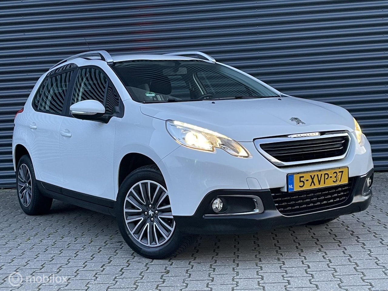 Peugeot 2008 - 1.2 VTI | Automaat | Nieuwe Riem!!|Zeer net! - AutoWereld.nl