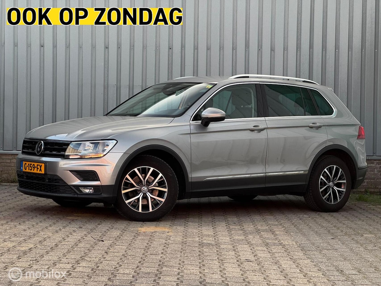 Volkswagen Tiguan - 1.5 TSI | ACT | CarPlay | PDC | Stoelverw. - AutoWereld.nl
