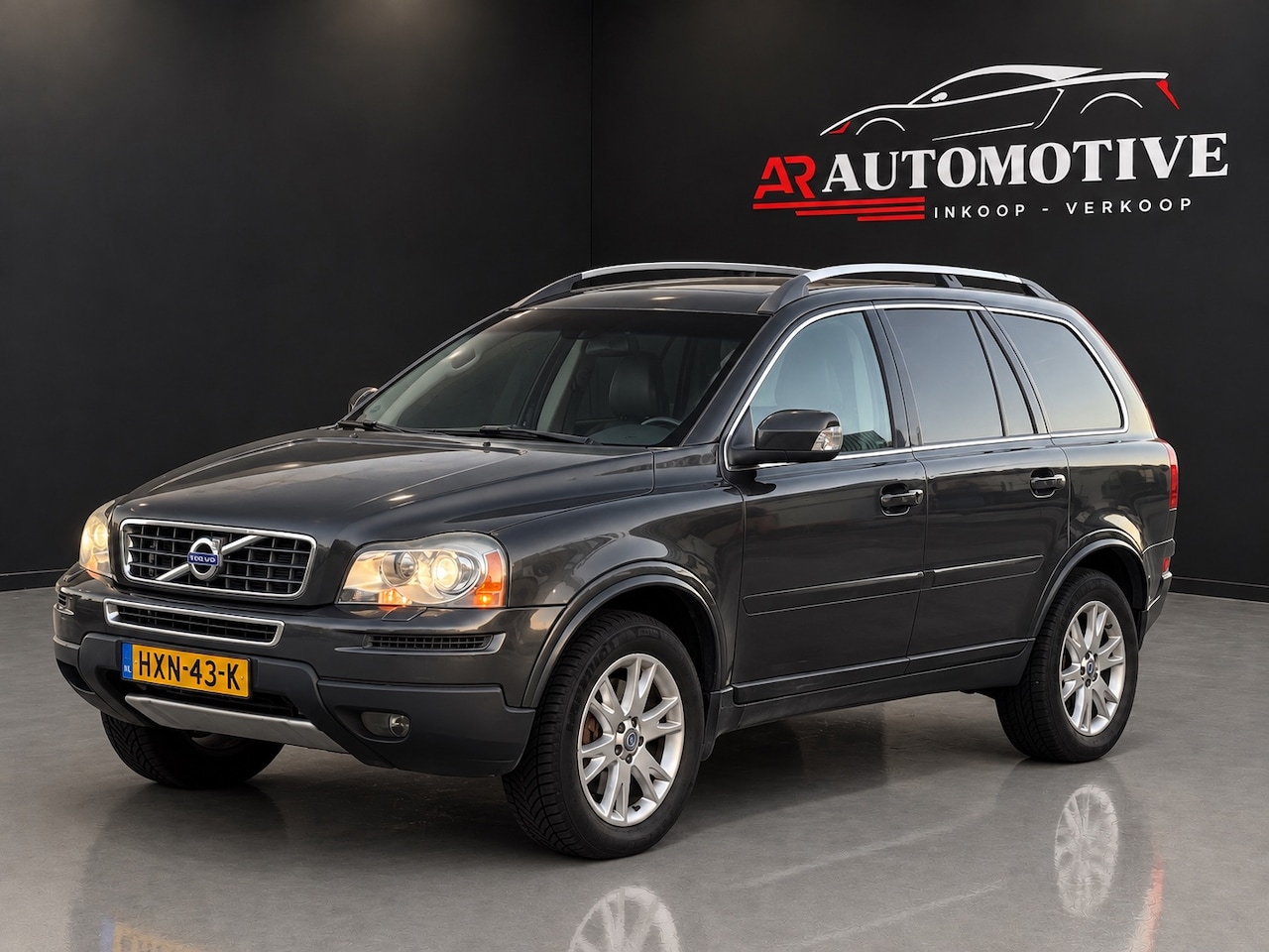 Volvo XC90 - 3.2 Executive / panorama dak / Automaat / Leer - AutoWereld.nl