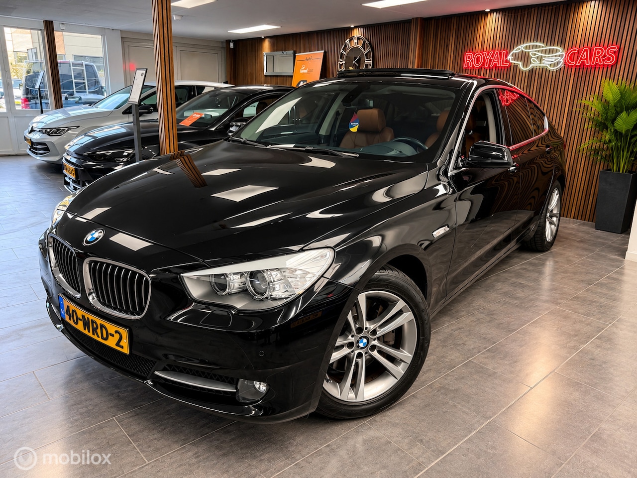 BMW 5-serie Gran Turismo - 535i High Executive|Head-Up|Pano - AutoWereld.nl